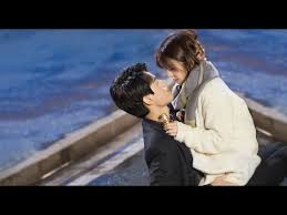 смотреть дораму столь молоды 2 мы все еще здесь Nadmennyj Paren Vlyubilsya V Veseluyu Devushku Klip K Dorame Tvoj Aromat Youtube Sketsa