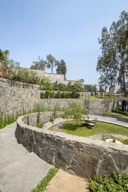 A Former Cockfighting Arena Has Been Converted Into A Lovely Garden In 2020 Landscape Design Contemporary Garden Garden
