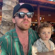 Blake Davey (@iamblakedavey) • Instagram photos and videos