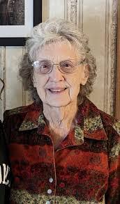 Frances Major's Instagram, Twitter & Facebook