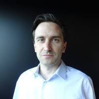 Damian Garrett's Instagram, Twitter & Facebook