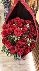 Ramo De Rosas Blancas Rosas O Rojas Floristeria Torrens