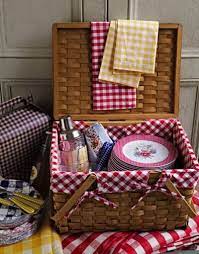 10 Best Picnic Baskets Perfect Picnic Basket Picnic Basket Picnic