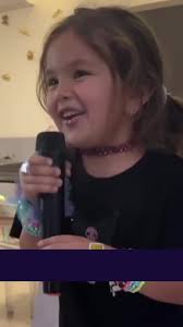 #Viral niña con #Carranga #Coqueta de @HEREDERO #Blogcarranguero