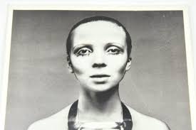 Sold at Auction: Signed Richard Avedon Postcard of Penelope Tree