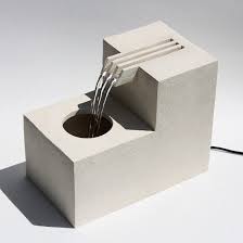 Los Angeles Based Ceramicist Lilyyill Has Merged Her Love Of Ceramics Water And Hydraulic Engineering In An Archit Design Milk Marble Candle Holder Fountain