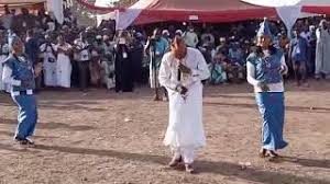 Dia ingin membuka toko yang khusus menjual baju rancangannya di sebuah ruko. Playtube Pk Ultimate Video Sharing Website