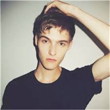 Athena Bauer (@AthenaBauer5)