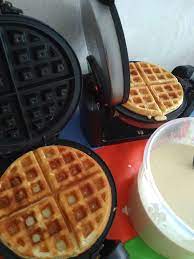 * 2 biji telur 3/4 cwn susu segar 2 tbsp campurkan sehingga sebati. Resepi Waffle Tanpa Waffle Maker Famousresipi Farbuck Com