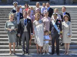 Die wahl des names für die tochter von prinzessin madeleine sorgte bei den schweden für eine überraschung. Die Schwedische Prinzessin Adrienne Wurde Getauft