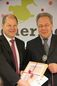 Hier twittert das team olaf scholz. 50 Jahriges Jubilaum Grundschule Grosslohering