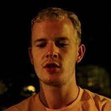 Morten hegseth intervjuet carl martin eggesbø, henrik holm, josefine frida pettersen, ulrikke falch, cengiz al skuespillere i nissenrevyen 2014: Carl Martin Eggesbo Bio Family Trivia Famous Birthdays