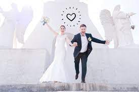 The internet is full of filth and finding a partner that fits you and understands your wishes and needs can be tough, especially in the 21st century. Best Christian Dating Sites 2021 That Actually Work