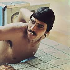 Jun 20, 2021 · michael phelps toppte auch mark spitz. Mark Spitz Olympia Popstar Von 1972 Das Macht Er Heute
