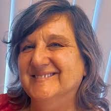 Denise Salisbury's Instagram, Twitter & Facebook