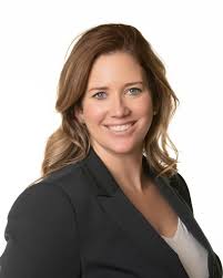 Heather Colwell's Instagram, Twitter & Facebook