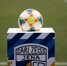 In der app finden sie den spielplan, ergebnisse, die aktuelle tabelle, torjäger, news. Trainingsverbot Jena Stellt Sich Gegen Dfb Plane Fur Die 3 Liga Welt
