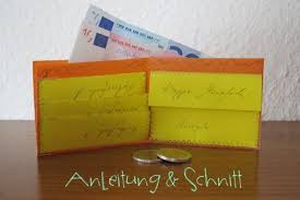 Portemonnaie Kinder Schnitt Anleitung Tutorial Selbermachen Nahen Basteln Craften Diy Plastiktuten Recycling Kleines Portemonnaie Selber Machen Anleitungen Und Geldgeschenke Ideen