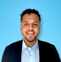 Diondre Davis's Instagram, Twitter & Facebook