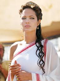 Resultado de imagem para fotos da angelina jolie