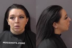 Kendra Hannah's Instagram, Twitter & Facebook