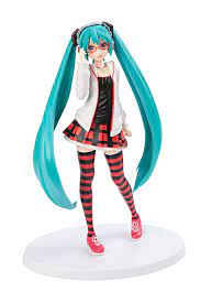 Hatsune Miku Project Diva Future Tone Hatsune Miku Natural Pvc Figure Amazonsmile Toys Games In 2021 Hatsune Miku Project Diva Hatsune Miku Figure Miku Figure