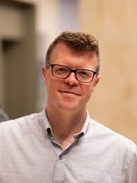 Damon Groves's Instagram, Twitter & Facebook