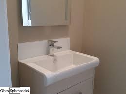 glass splashback