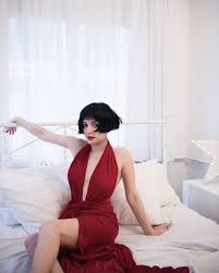 Gonca Vuslateri Wearing Viola Vesper Veronica Dress Feelinglikevesper 2020 Mezuniyet