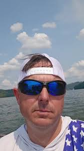 No Wake Buoy Removal at Guntersville Lake