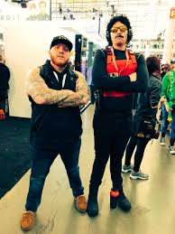 Shroud & dr disrespect showing how it's done at dreamhack. Dr Disrespect On Twitter I Ve Never Seen A Man Take As Many Pictures With The Crossed Arms Pose As You Do Timmy Tenders You Re A Real Tough Guy Real Tough Https T Co Zvey8fs0au