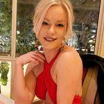 Lela Beatty's Instagram, Twitter & Facebook