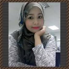 Mia Rahman's Instagram, Twitter & Facebook