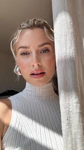 Gina Boehm's Instagram, Twitter & Facebook