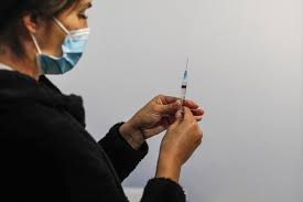 Chile, de 19 millones de habitantes, lleva a cabo uno de los procesos de vacunación más rápidos del mundo: X5l89k5sgzmnkm