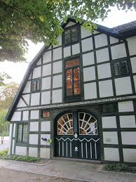 Barkenhoff In Worpswede Uber Der Pforte Ein Rilke Gedicht Licht Ist Sein Loos Ist Der Herr Nur Das Herz Und Die Hand Des Bau S Mit Den Haus Neubau Bau
