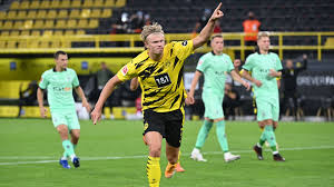 I only assembled them to make the wallpapers. Bvb Borussia Dortmund Grosses Lob Fur Scouting Abteilung Haaland Spricht Uber Jubel Posse Mit Psg Alle News Und Geruchte Goal Com