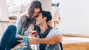 Cara kalian dalam menyelesaikan masalah pasti akan berbeda. 6 Cara Tak Terduga Yang Ternyata Membahagiakan Suami