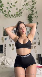 Celeb Turkey on X: Gizem Savage Link: t.co5m1rILKqns gizemsavage  t.coKvWBK7kBRr  X