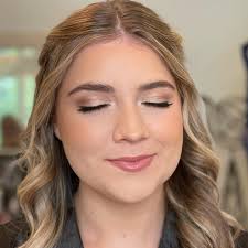 A couple of the lovely bridesmaids from @abby.carmack wedding today! Pics  of the bride coming soon🤩 #weddingmakeup #makeupartist #makeupartistromega