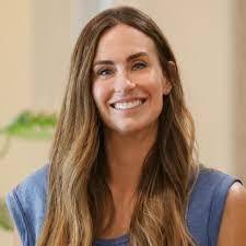 Kim Winner's Instagram, Twitter & Facebook