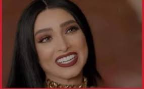 طب اللي كاتبة لي (الفوراء) على إنها الفِراق دي أقتلها وأخش النار ولا أعمل  إيه بس؟ · كبسولات لغوية · Facebook