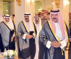 وبموجب المادة الرابعة من الدستور صدر قانون. Ù…Ù† Ù‡Ùˆ Ø§Ù„Ø´ÙŠØ® Ù…Ø´Ø¹Ù„ Ø§Ù„ØµØ¨Ø§Ø­ ÙˆÙ„ÙŠ Ø¹Ù‡Ø¯ Ø§Ù„ÙƒÙˆÙŠØª Ø§Ù„Ø¬Ø¯ÙŠØ¯