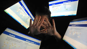 Check spelling or type a new query. Internet Et Ses Risques Expliques Aux Enfants Et Aux Parents