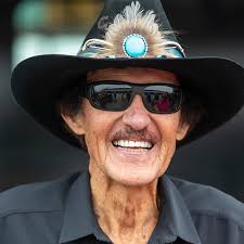 Does anyone have any interior pictures of Richard Petty's 92' fan  appreciation tour car ? I'm looking for shots specific to behind the driver  seat but all are welcomed