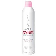 Apa minerală este o opțiune de băutură sănătoasă în sarcină, fără calorii. ApÄƒ MineralÄƒ NaturalÄƒ 300 Ml Evian Farmacia Tei Online
