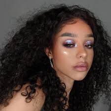 What are the top trends in beauty marketing?