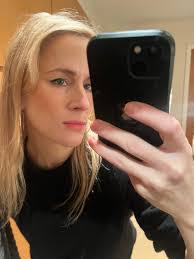 Gemma Burgess's Instagram, Twitter & Facebook