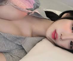 유명 BJ 인스타 라이브중 꼭노 영상 유출ㄷㄷ 못참겠다