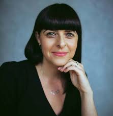 my miscarriage was traumatic but it just wasn't treated that way”